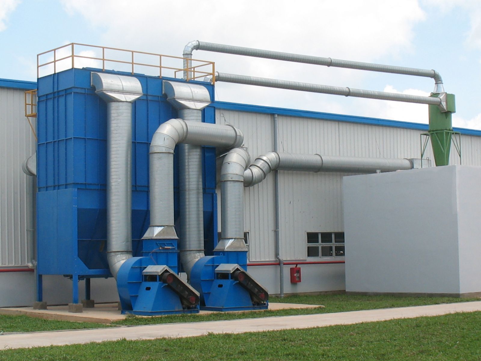 Tháp xử lý khí thải bằng phương pháp hấp phụ SO2 cho nhà máy nhiệt điện  hiệu quả 98%